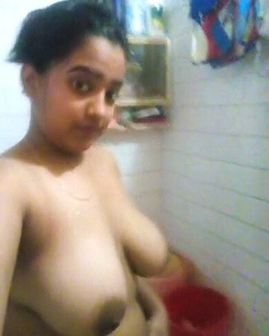 Hot sexy big boobs girl indian tits make nude video for bf