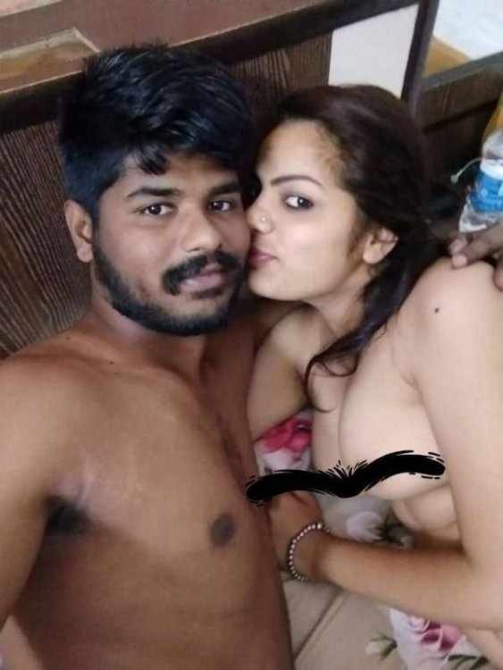 Beautiful horny couples get fuck xxx india video leaked mms