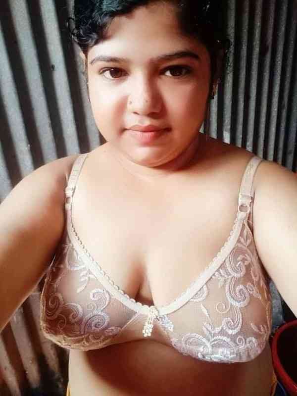 Hottest sexy bhabi pictures of naked women full nude pics album (2)
