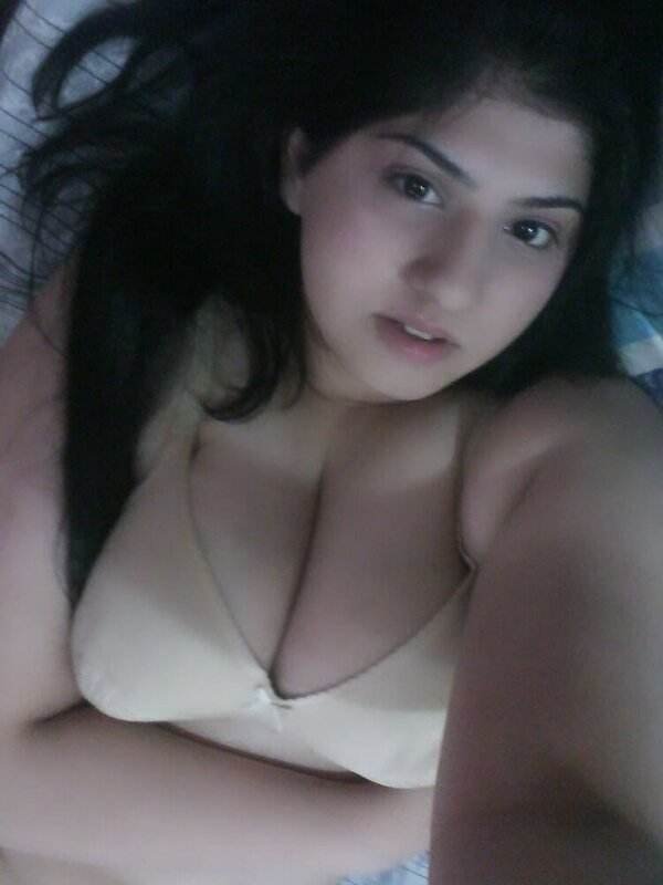 Super cute indian big boobs girl pics of tits full nude pics album (3)