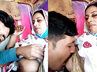 Sexy mature paki aunty pakistan xxx com boobs sucking mms pron