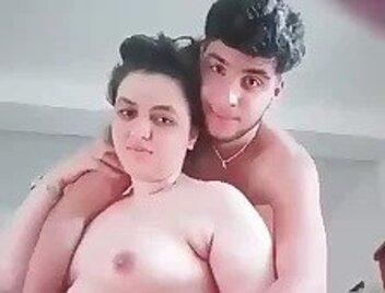 Super-beautiful-lover-couple-south-indian-bf-enjoy-mms-HD.jpg