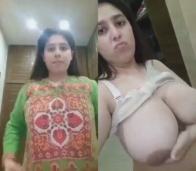 Paki-milf-hot-girl-x-nxx-pakistan-showing-her-milk-tank-viral-mms.jpg