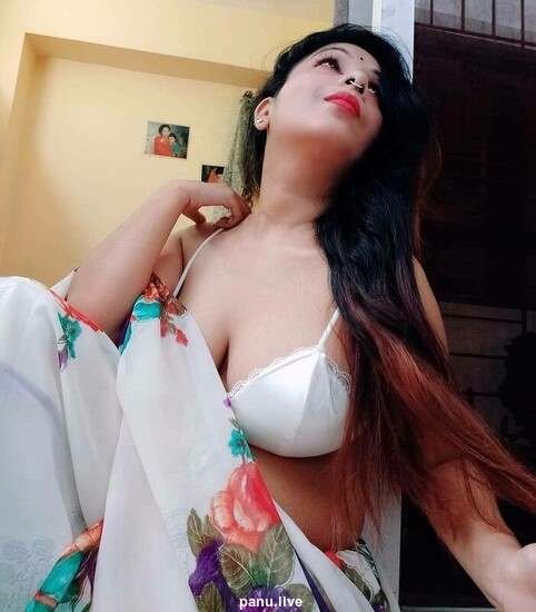 Beautiful-hot-girl-india-sexy-x-show-big-boob-mms.jpg