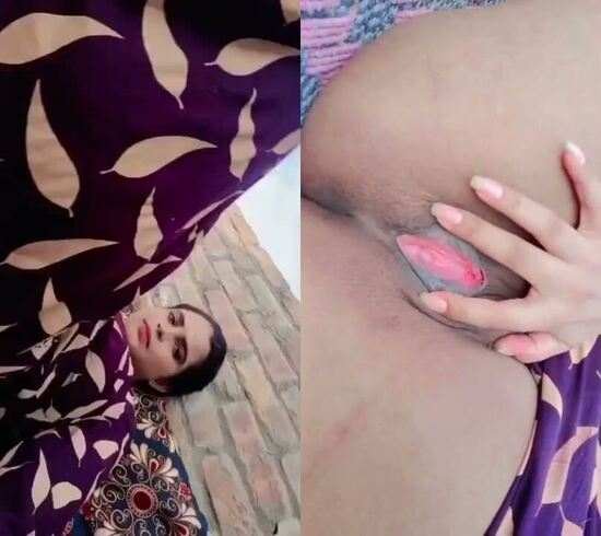 Super-beautiful-pak-babe-wwx-pakistani-pink-pussy-show.jpg