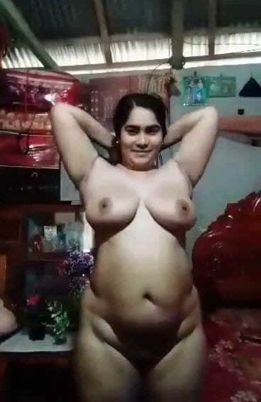 Bangladeshi-milk-tanker-bbw-bhabhi-porm-nude-live-mms.jpg