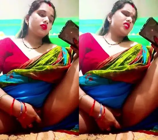 Very-beautiful-horny-sexy-bhabhi-bp-fingering-pussy-mms-HD-.jpg