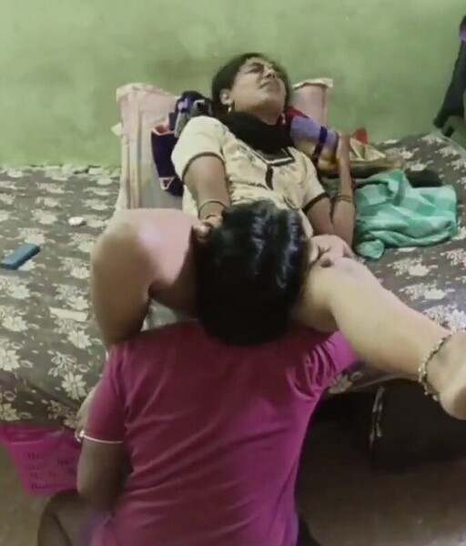 Horny muslim amateur bangali bhabhi xxx pussy licking devar mms